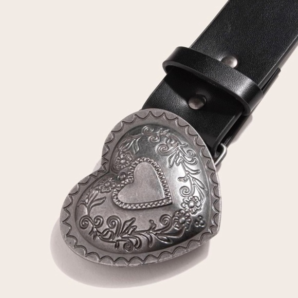 Western Heart Buckle Vegan Leather Belt - Picture 2 of 7